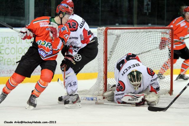 Photo hockey match Mont-Blanc - Neuilly/Marne le 09/02/2013