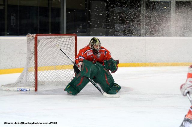 Photo hockey match Mont-Blanc - Neuilly/Marne le 09/02/2013