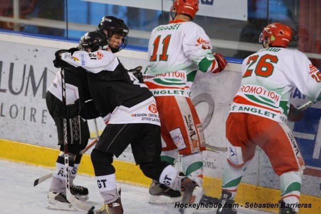 Photo hockey reportage D3 : Tours II - Anglet en images