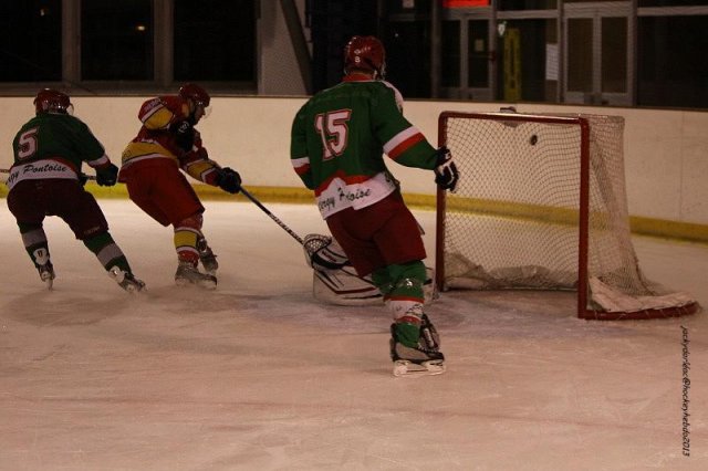 Photo hockey match Orléans - Cergy-Pontoise II le 13/02/2013
