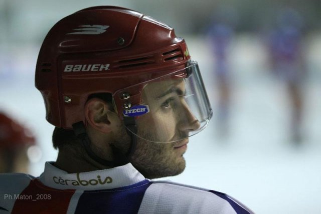 Photo hockey reportage D2 : Le tiers de trop