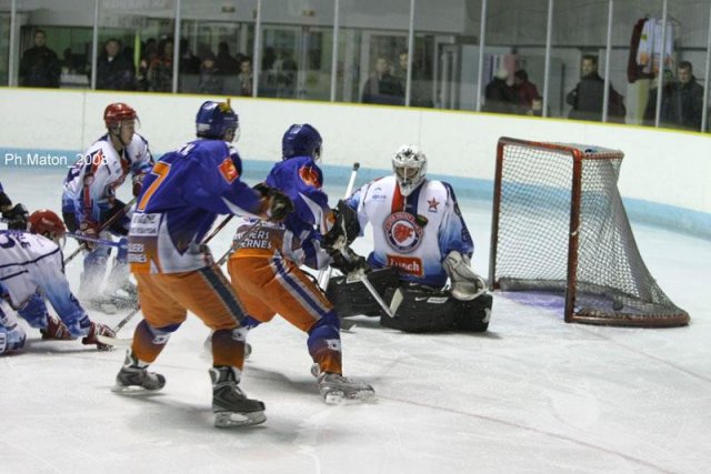 Photo hockey reportage D2 : Le tiers de trop