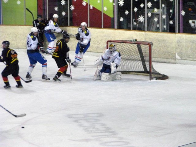 Photo hockey match Besançon - Luxembourg le 16/02/2013