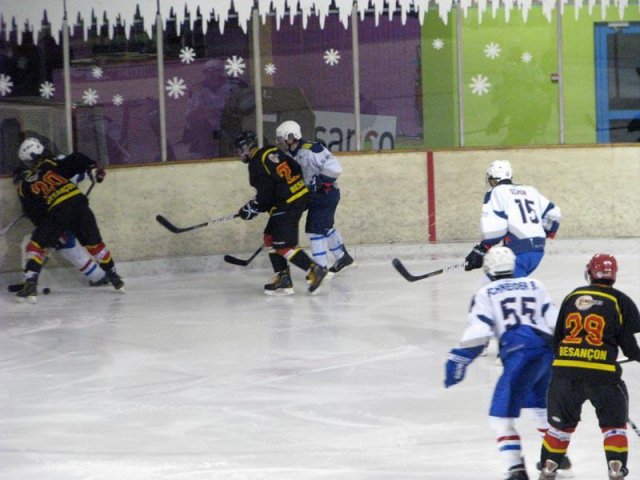 Photo hockey match Besançon - Luxembourg le 16/02/2013