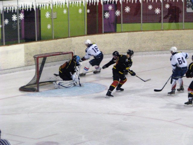 Photo hockey match Besançon - Luxembourg le 16/02/2013