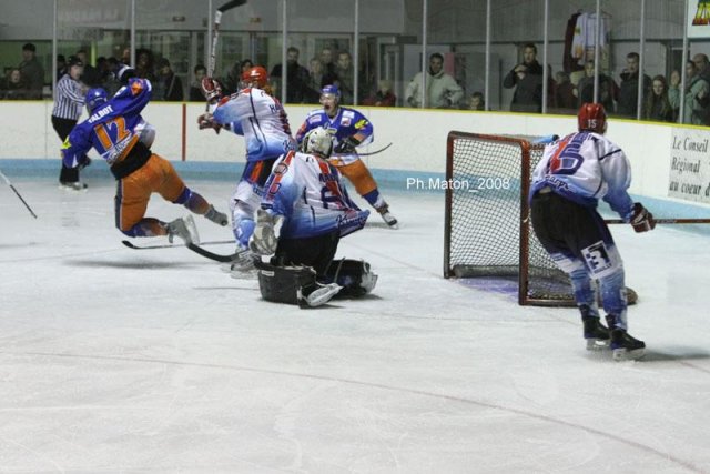Photo hockey reportage D2 : Le tiers de trop