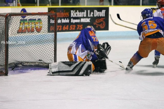 Photo hockey reportage D2 : Le tiers de trop