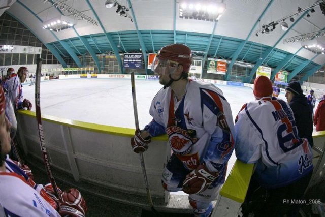 Photo hockey reportage D2 : Le tiers de trop