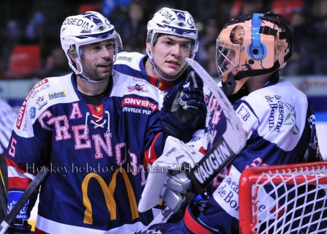 Photo hockey match Grenoble  - Morzine-Avoriaz le 19/02/2013