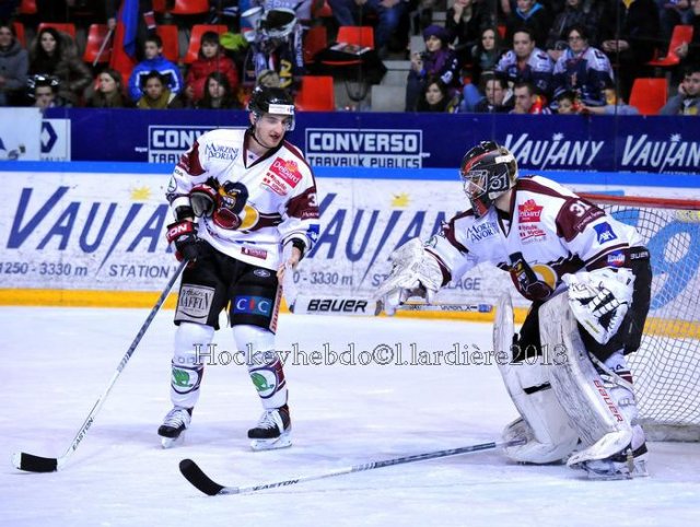 Photo hockey match Grenoble  - Morzine-Avoriaz le 19/02/2013