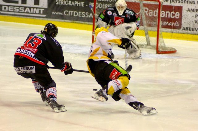 Photo hockey match Amiens  - Strasbourg  le 22/02/2013
