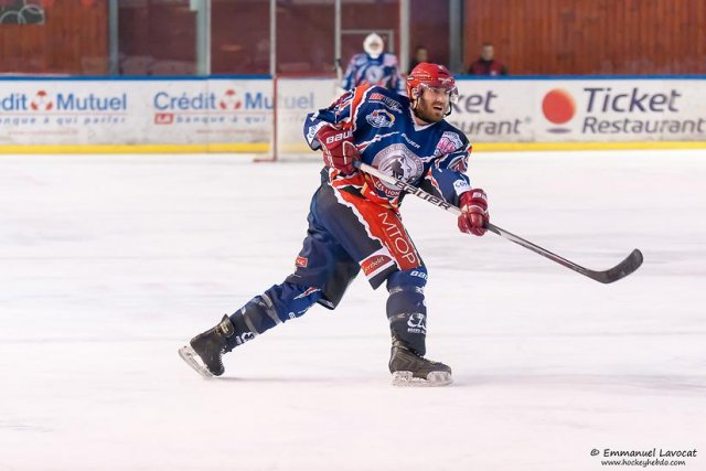 Photo hockey match Lyon - Mont-Blanc le 02/03/2013