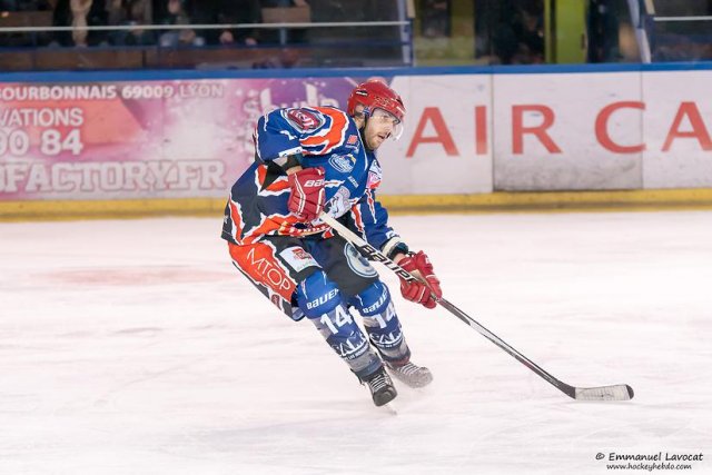 Photo hockey match Lyon - Mont-Blanc le 02/03/2013