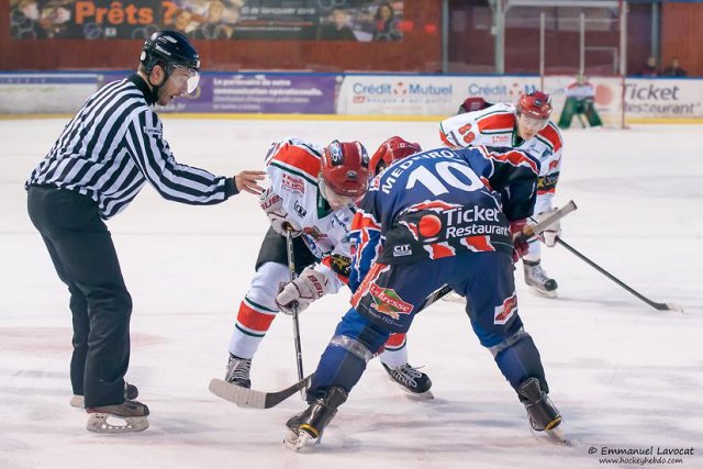 Photo hockey match Lyon - Mont-Blanc le 02/03/2013