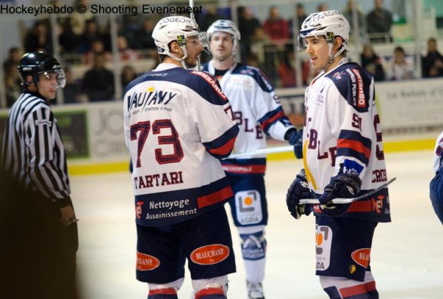 Photo hockey match Angers  - Grenoble  le 05/03/2013