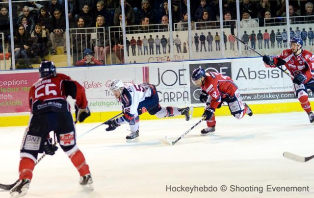 Photo hockey match Angers  - Grenoble  le 06/03/2013