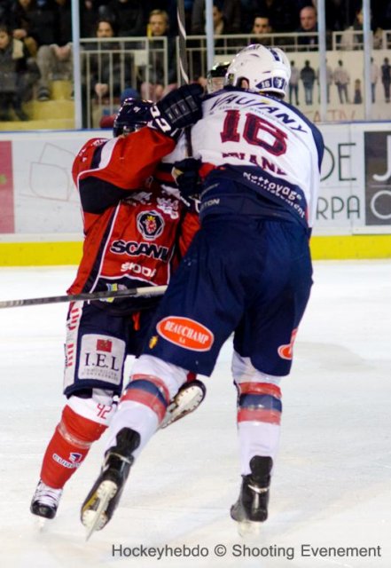 Photo hockey match Angers  - Grenoble  le 06/03/2013