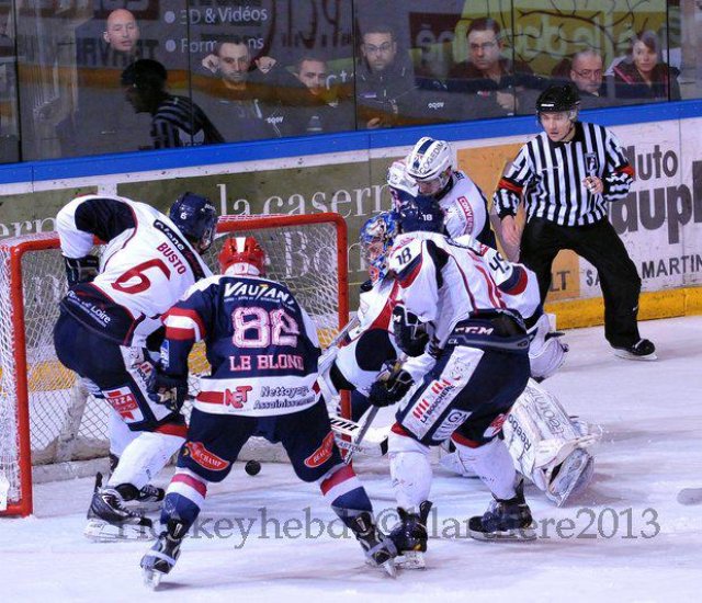 Photo hockey match Grenoble  - Angers  le 08/03/2013