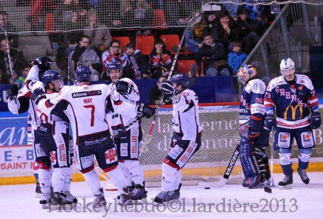 Photo hockey match Grenoble  - Angers  le 08/03/2013