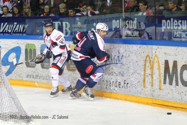 Photo hockey match Grenoble  - Angers  le 08/03/2013
