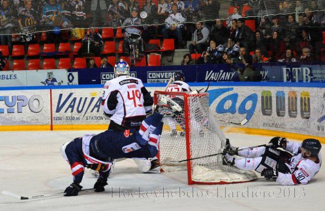 Photo hockey match Grenoble  - Angers  le 09/03/2013