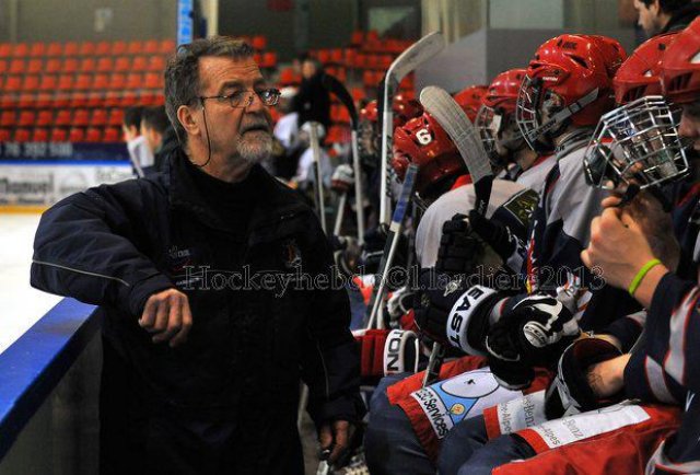 Photo hockey reportage U18 élite : Amiens et Hockey 74 en finale.