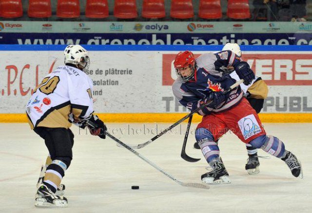 Photo hockey reportage U18 élite : Amiens et Hockey 74 en finale.