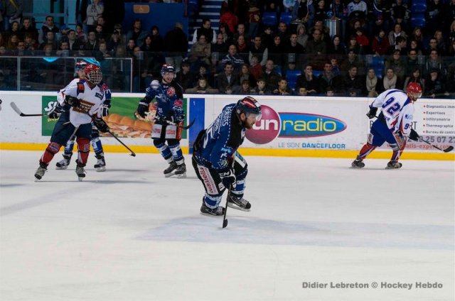 Photo hockey match Nantes - Asnières le 23/03/2013