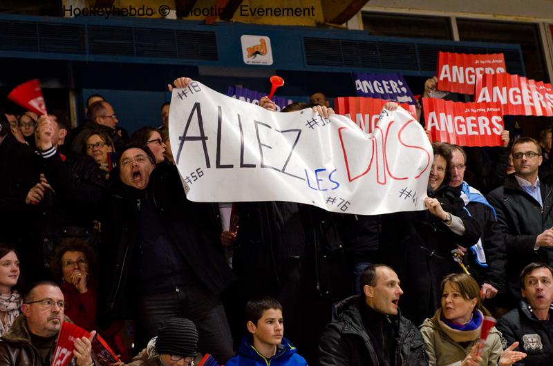 Angers  3 - 5 Rouen