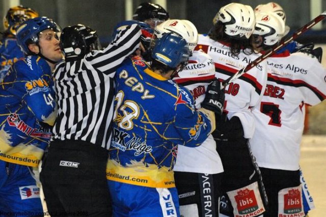 Photo hockey match Villard-de-Lans - Briançon  le 22/11/2008