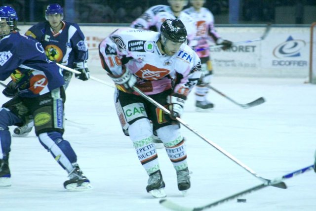 Photo hockey match Mont-Blanc - Amiens  le 22/11/2008