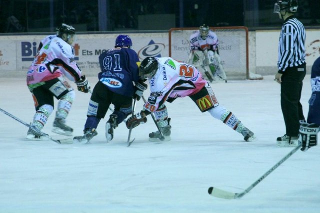 Photo hockey match Mont-Blanc - Amiens  le 22/11/2008