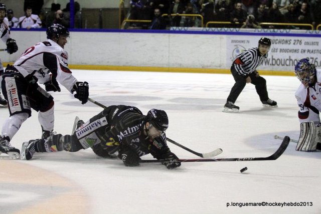 Photo hockey match Rouen - Angers  le 06/04/2013
