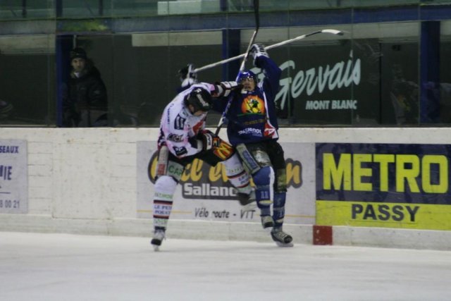 Photo hockey match Mont-Blanc - Amiens  le 22/11/2008