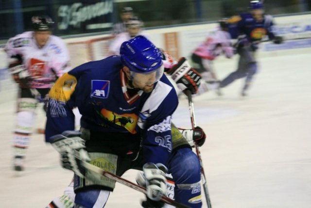 Photo hockey match Mont-Blanc - Amiens  le 22/11/2008