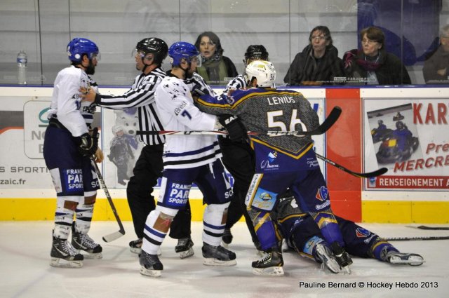 Photo hockey match Reims* - Brest  le 10/04/2013