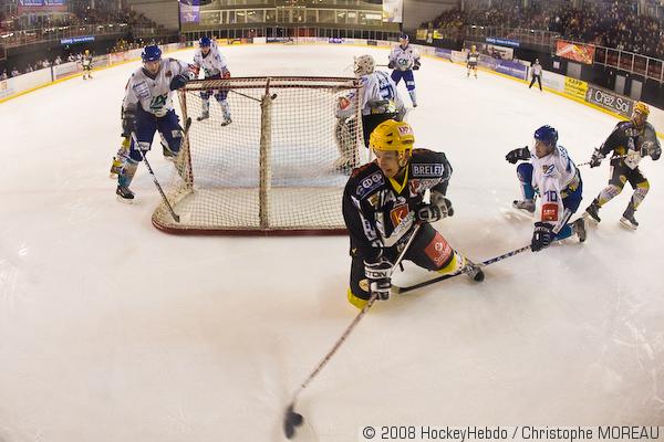 Strasbourg  5 - 3 Dijon 