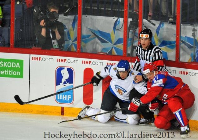 Photo hockey match Russia - Finland le 10/05/2013