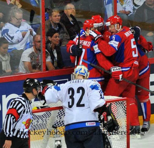 Photo hockey match Russia - Finland le 10/05/2013