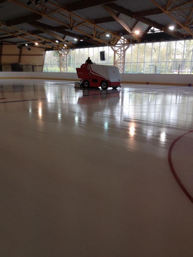 Photo hockey Compiègne, des bénévoles exceptionnels ! - Hockey Mineur : Compiègne (Les Lions)