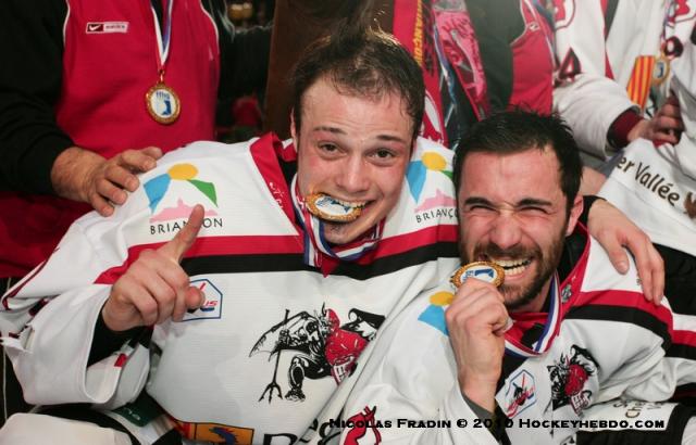 Photo hockey CDF : Défilé à Briançon - Coupe de France : Briançon  (Les Diables Rouges)