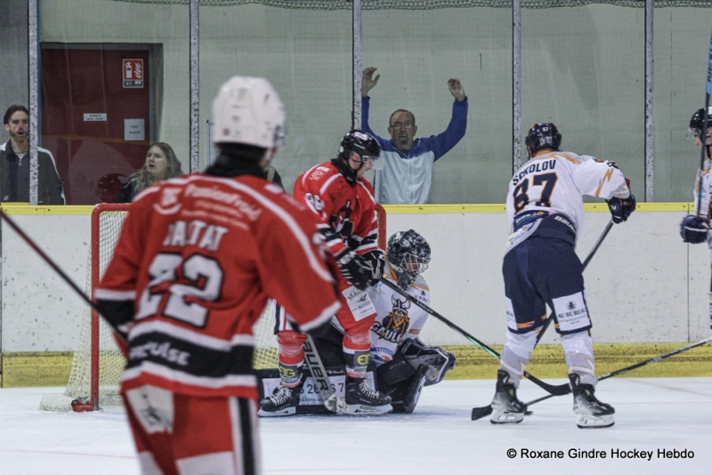 Photo hockey D2 - Dijon/Châlons : Match amical, pas si amical - Division 2 : Dijon (Les Ducs) Photo hockey D2 - Dijon/Châlons : Match amical, pas si amical - Division 2 : Dijon (Les Ducs)