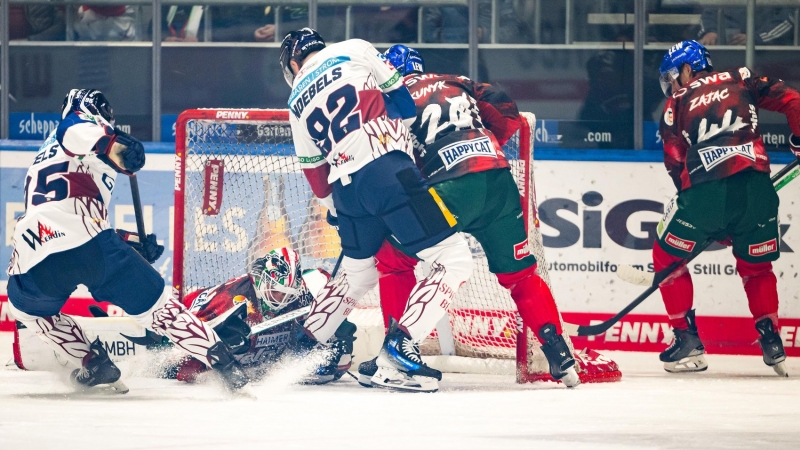 Photo hockey DEL : Les visiteurs sans gêne - Hockey en Europe