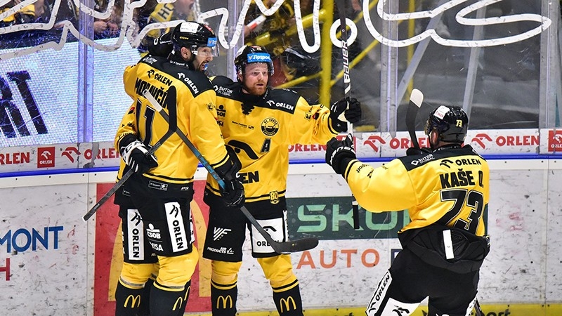 Photo hockey Extraliga : Disputé - TELH - Tipsport Extraliga Ledního Hokeje