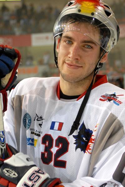 Photo hockey Grenoble: Rouleau confirmé - Ligue Magnus : Grenoble  (Les Brûleurs de Loups)