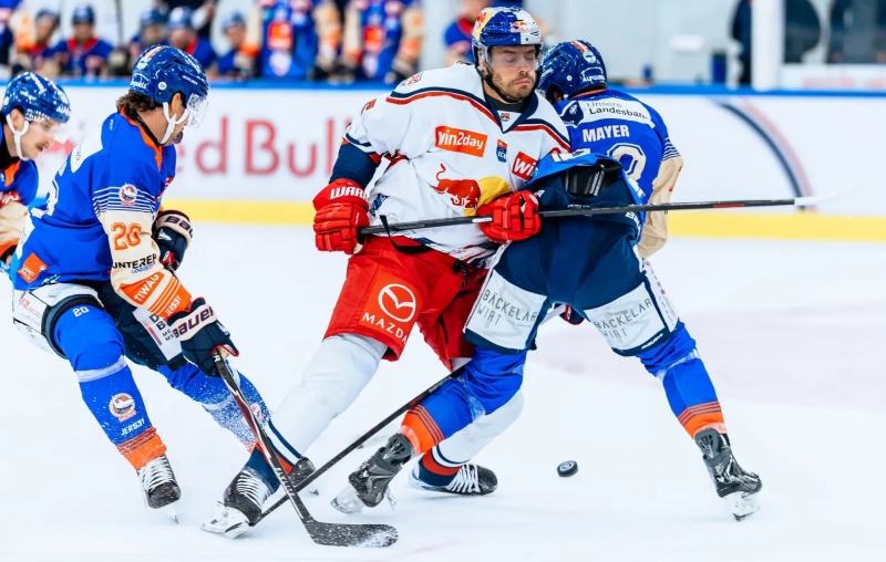 Photo hockey ICEHL : Premiers succès - Hockey en Europe