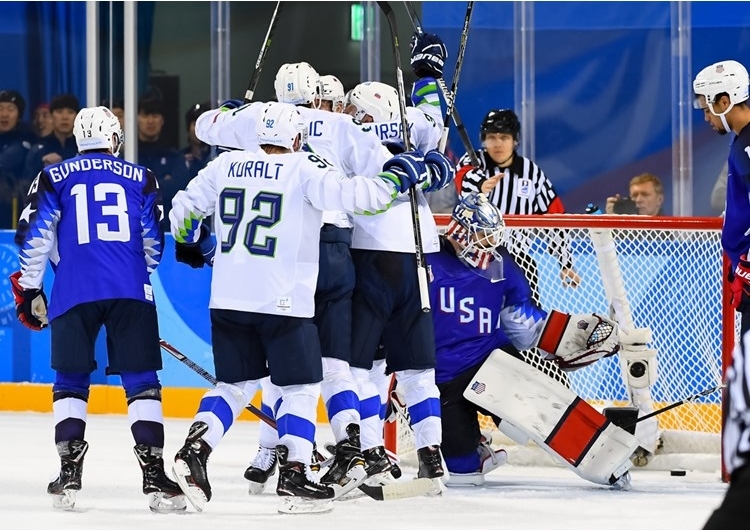 Photo hockey JO : Démarrage surprenant - Jeux olympiques Photo hockey JO : Démarrage surprenant - Jeux olympiques