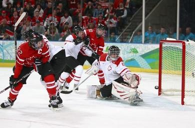 Photo hockey JO Fém : Le rouleau-compresseur canadien - Jeux olympiques