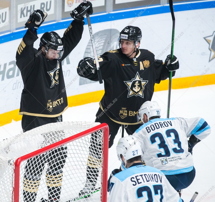 Photo hockey KHL : Admirable - KHL - Kontinental Hockey League ARCHIVES