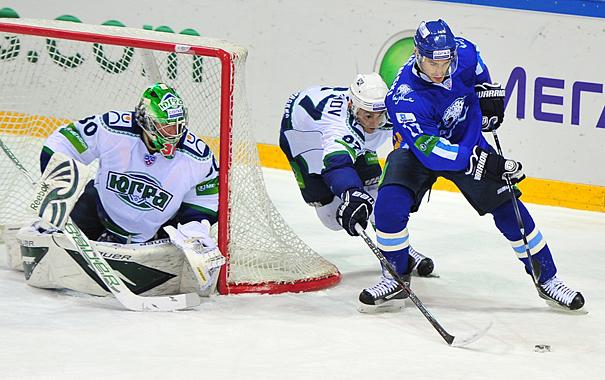 Photo hockey KHL : Dans la gueule de la panthère - KHL - Kontinental Hockey League ARCHIVES Photo hockey KHL : Dans la gueule de la panthère - KHL - Kontinental Hockey League ARCHIVES